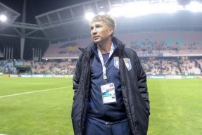 jiuyou-里昂发布备战花絮；关键时刻遗憾出局；欧篮联任务艰巨；心理建设被强调的简单介绍-jiuyou